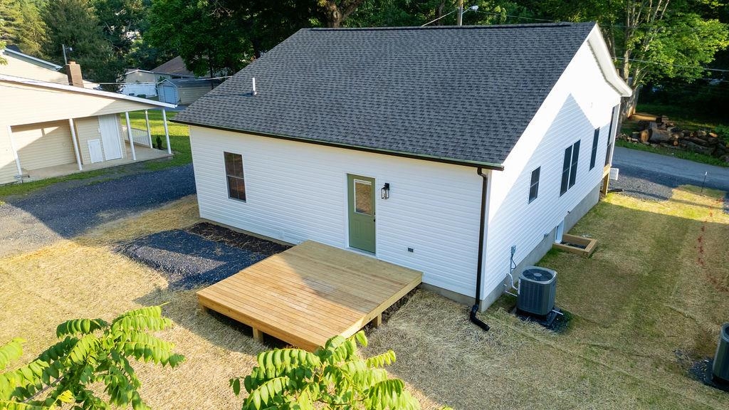1019 FRYE ST, WAYNESBORO, Virginia 22980, 3 Bedrooms Bedrooms, ,2 BathroomsBathrooms,Residential,1019 FRYE ST,665836 MLS # 665836