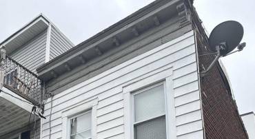 2005 FAIRLAWN AVE SE, WASHINGTON, District Of Columbia 20020, 2 Bedrooms Bedrooms, ,1 BathroomBathrooms,Residential,For sale,2005 FAIRLAWN AVE SE,DCDC2207086 MLS # DCDC2207086