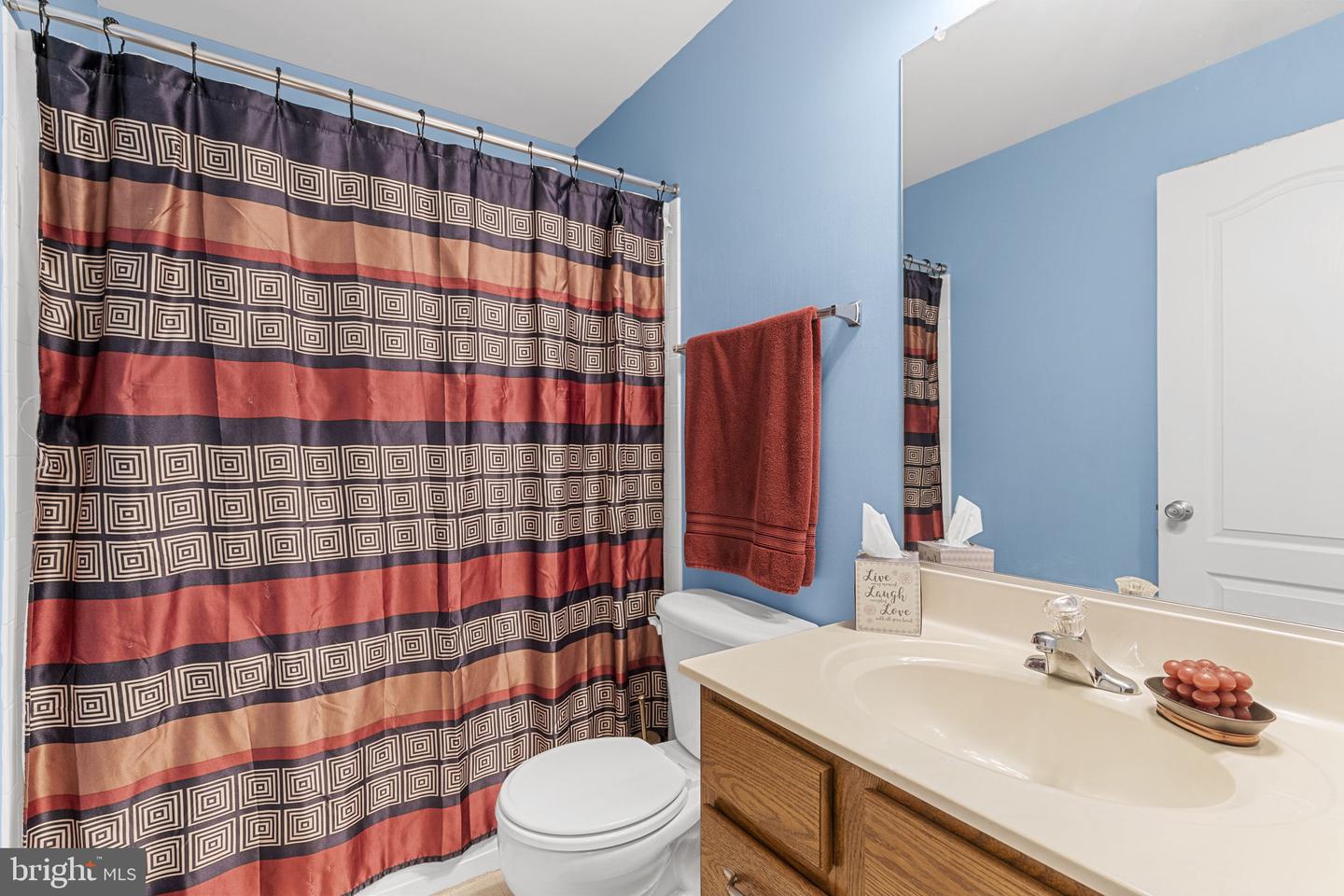 15126 LILYWOOD LN, HAYMARKET, Virginia 20169, 2 Bedrooms Bedrooms, ,2 BathroomsBathrooms,Residential,For sale,15126 LILYWOOD LN,VAPW2101130 MLS # VAPW2101130