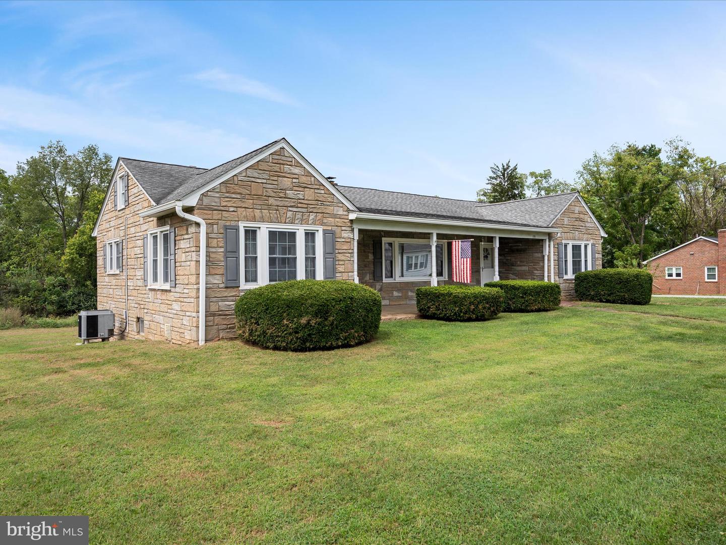 159 ASHTON DR, WINCHESTER, Virginia 22603, 2 Bedrooms Bedrooms, ,2 BathroomsBathrooms,Residential,For sale,159 ASHTON DR,VAFV2036300 MLS # VAFV2036300