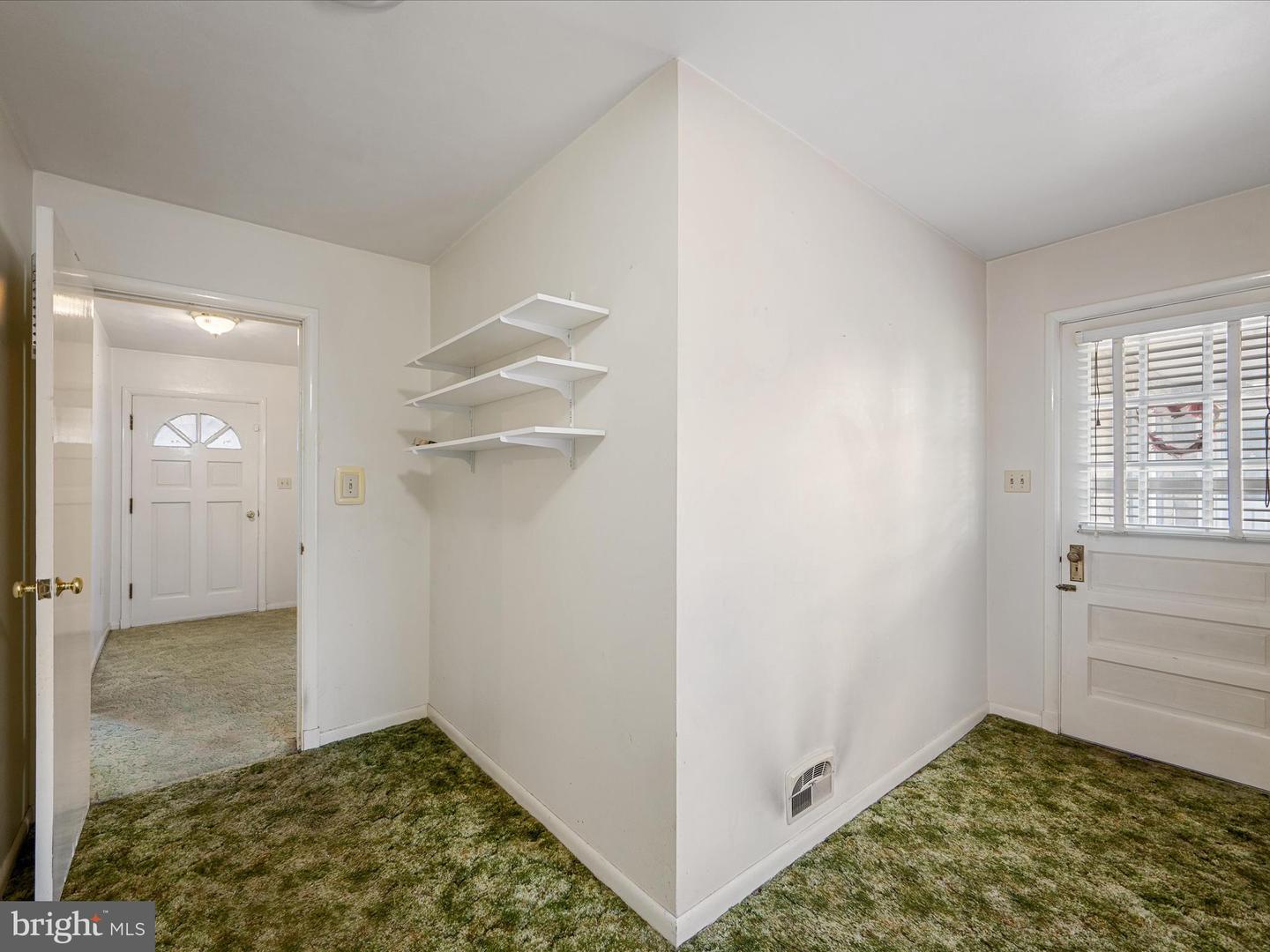 159 ASHTON DR, WINCHESTER, Virginia 22603, 2 Bedrooms Bedrooms, ,2 BathroomsBathrooms,Residential,For sale,159 ASHTON DR,VAFV2036300 MLS # VAFV2036300