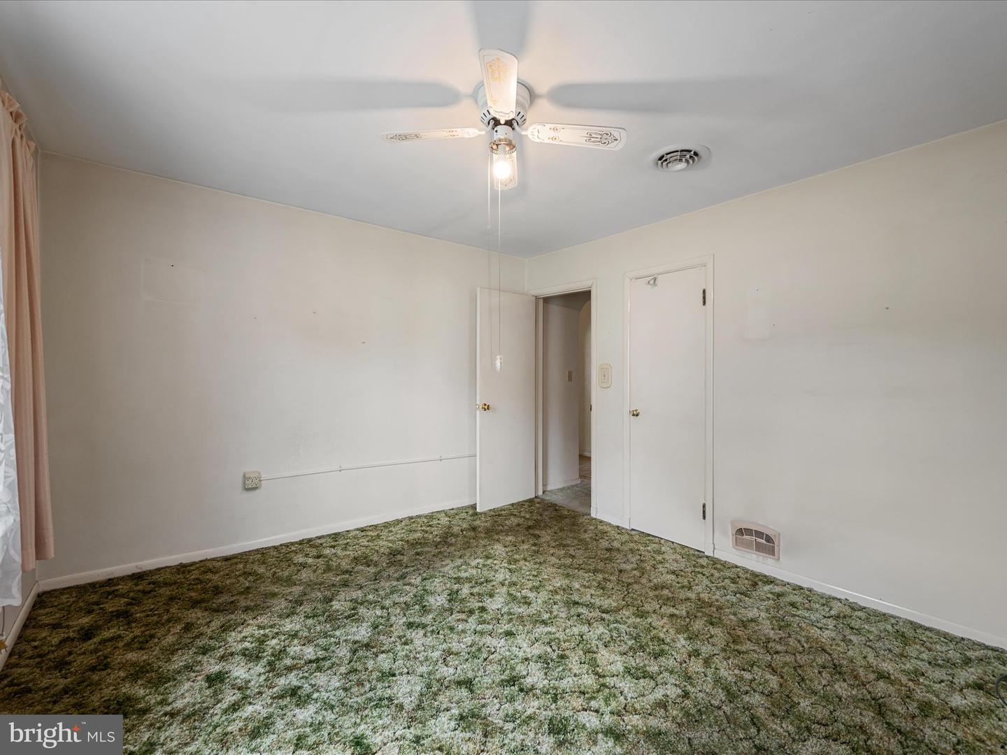 159 ASHTON DR, WINCHESTER, Virginia 22603, 2 Bedrooms Bedrooms, ,2 BathroomsBathrooms,Residential,For sale,159 ASHTON DR,VAFV2036300 MLS # VAFV2036300
