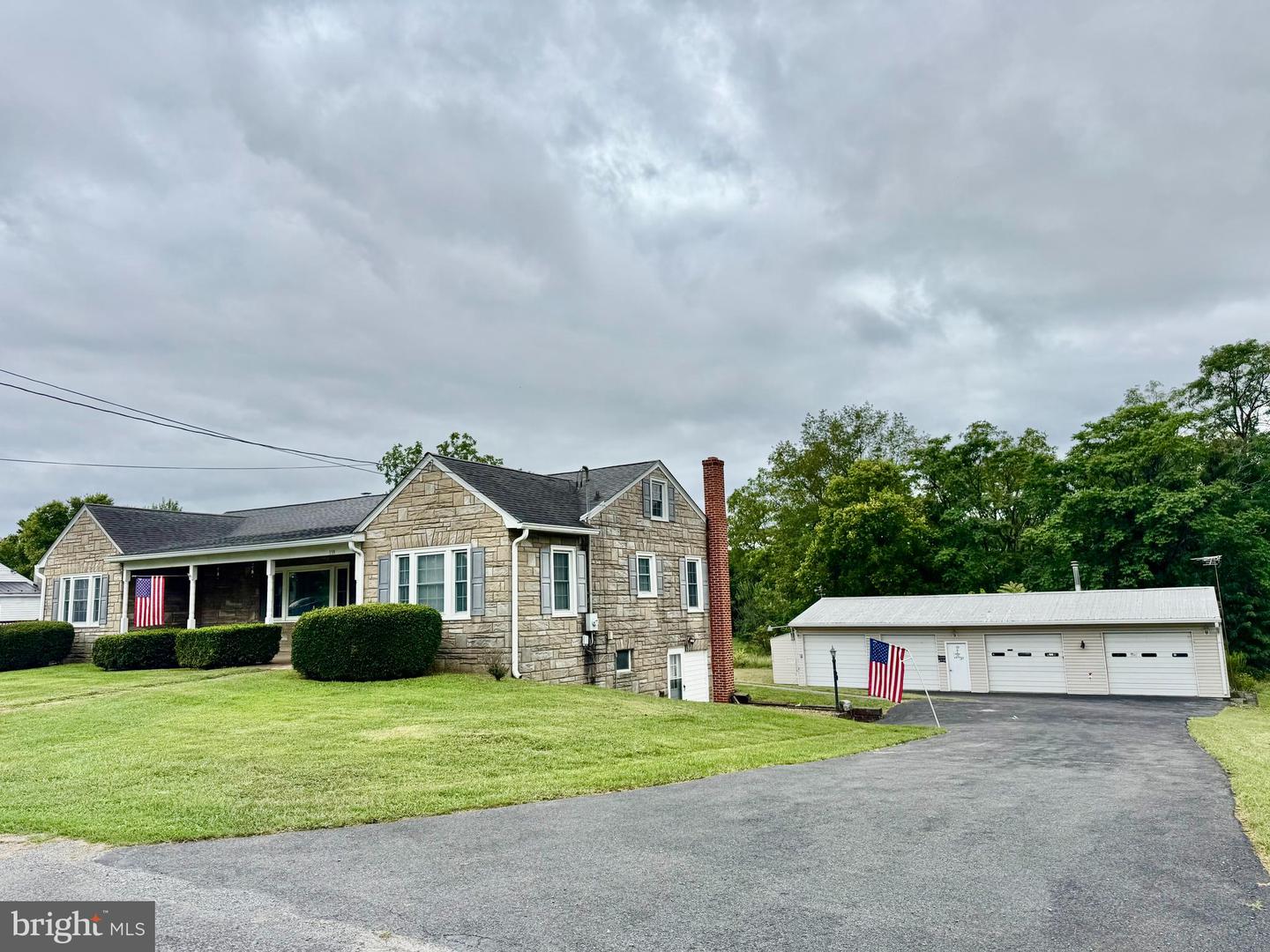 159 ASHTON DR, WINCHESTER, Virginia 22603, 2 Bedrooms Bedrooms, ,2 BathroomsBathrooms,Residential,For sale,159 ASHTON DR,VAFV2036300 MLS # VAFV2036300