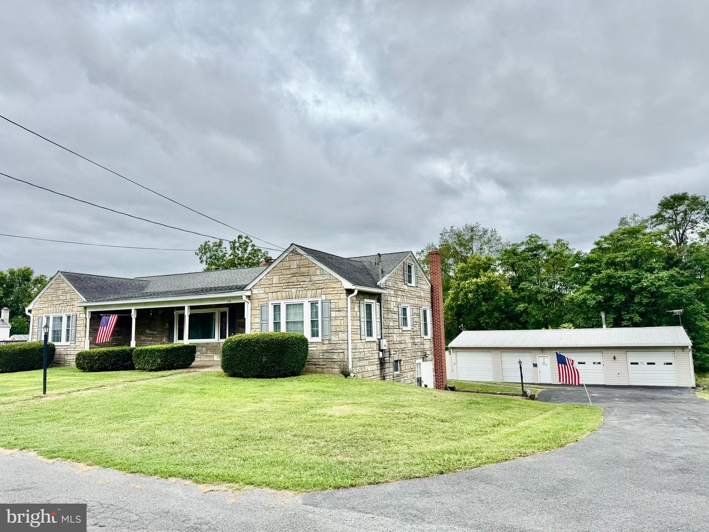 159 ASHTON DR, WINCHESTER, Virginia 22603, 2 Bedrooms Bedrooms, ,2 BathroomsBathrooms,Residential,For sale,159 ASHTON DR,VAFV2036300 MLS # VAFV2036300