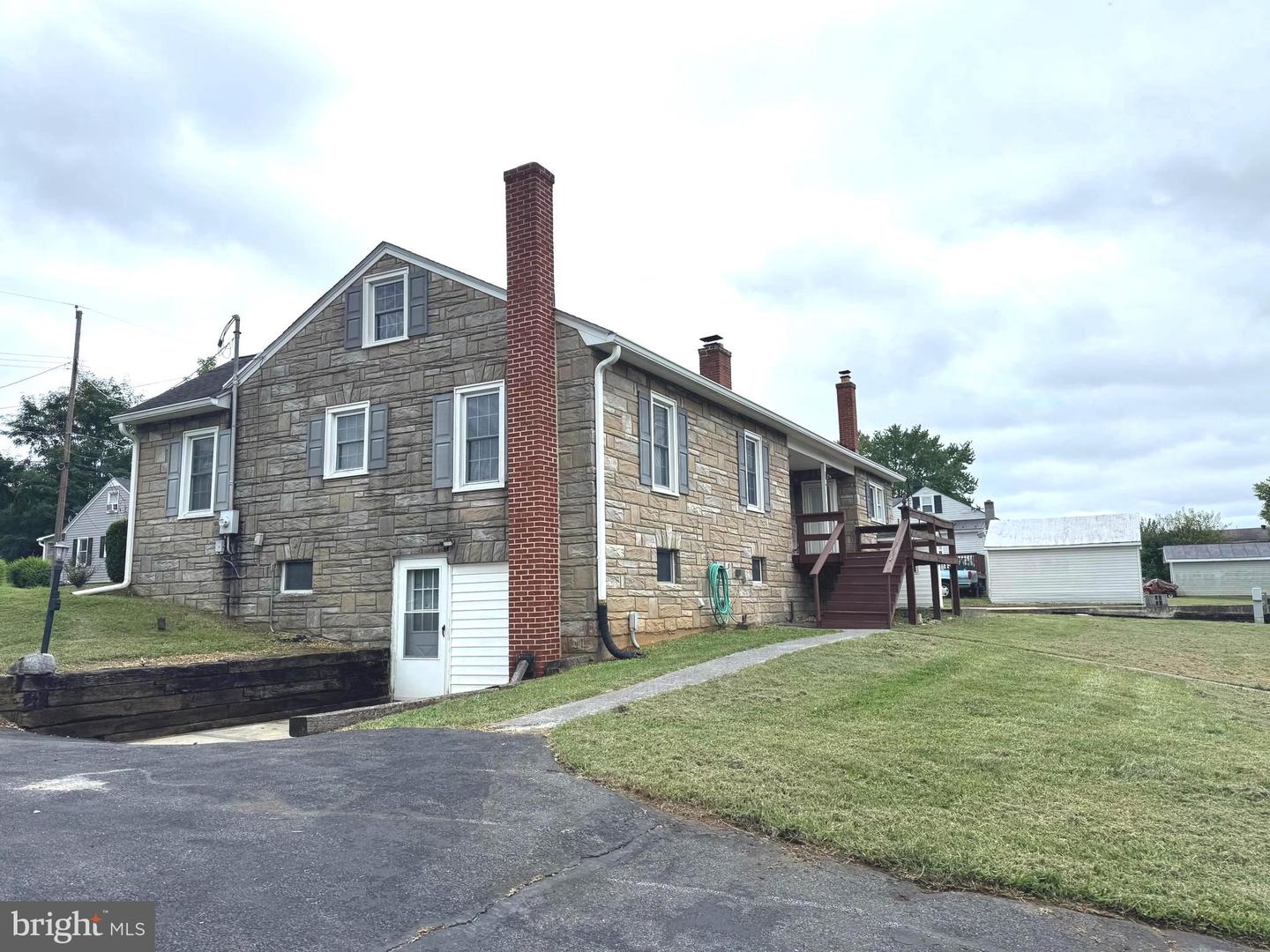 159 ASHTON DR, WINCHESTER, Virginia 22603, 2 Bedrooms Bedrooms, ,2 BathroomsBathrooms,Residential,For sale,159 ASHTON DR,VAFV2036300 MLS # VAFV2036300