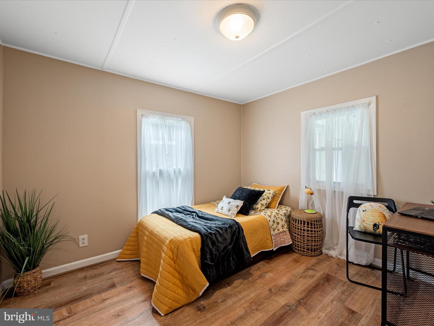 2757 E LEE HWY, NEW MARKET, Virginia 22844, 3 Bedrooms Bedrooms, ,3 BathroomsBathrooms,Residential,For sale,2757 E LEE HWY,VASH2012310 MLS # VASH2012310