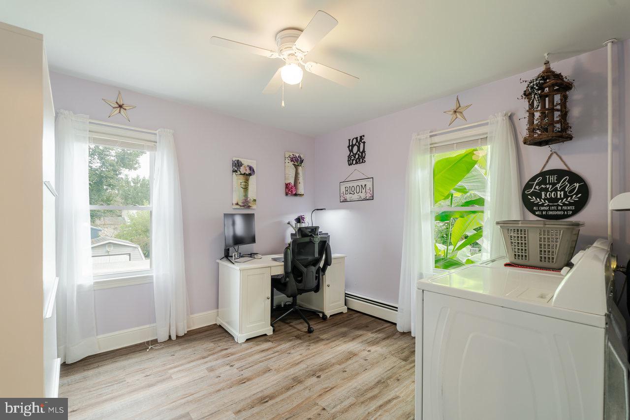 257 CENTER ST, TIMBERVILLE, Virginia 22853, 4 Bedrooms Bedrooms, ,1 BathroomBathrooms,Residential,For sale,257 CENTER ST,VARO2002524 MLS # VARO2002524