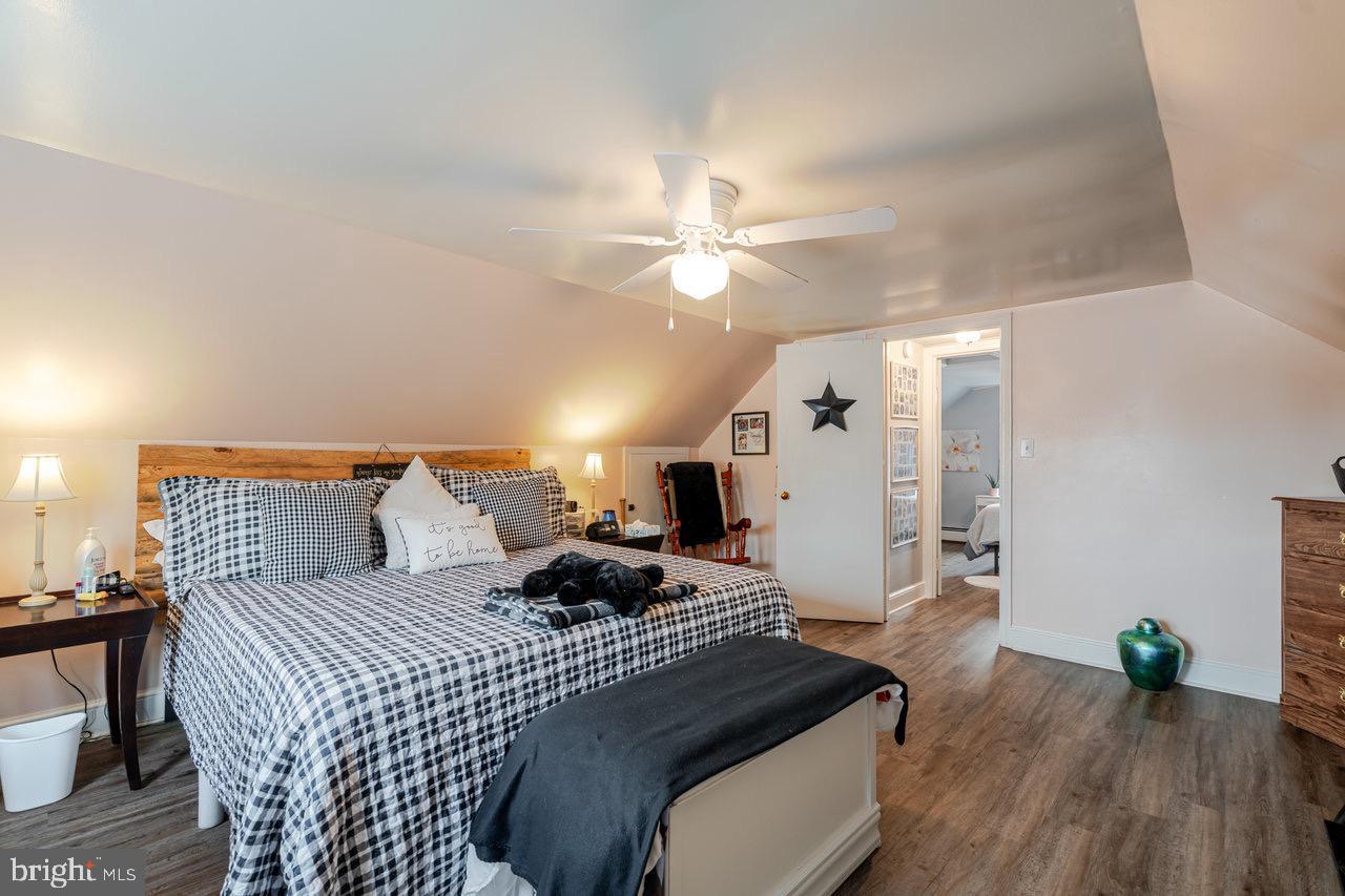 257 CENTER ST, TIMBERVILLE, Virginia 22853, 4 Bedrooms Bedrooms, ,1 BathroomBathrooms,Residential,For sale,257 CENTER ST,VARO2002524 MLS # VARO2002524