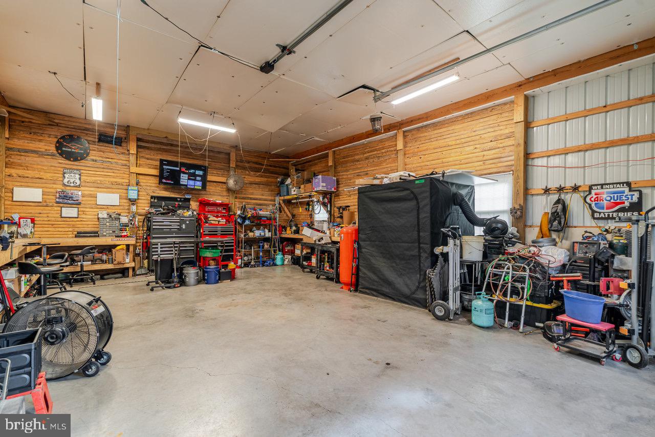 257 CENTER ST, TIMBERVILLE, Virginia 22853, 4 Bedrooms Bedrooms, ,1 BathroomBathrooms,Residential,For sale,257 CENTER ST,VARO2002524 MLS # VARO2002524