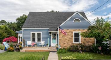 257 CENTER ST, TIMBERVILLE, Virginia 22853, 4 Bedrooms Bedrooms, ,1 BathroomBathrooms,Residential,For sale,257 CENTER ST,VARO2002524 MLS # VARO2002524