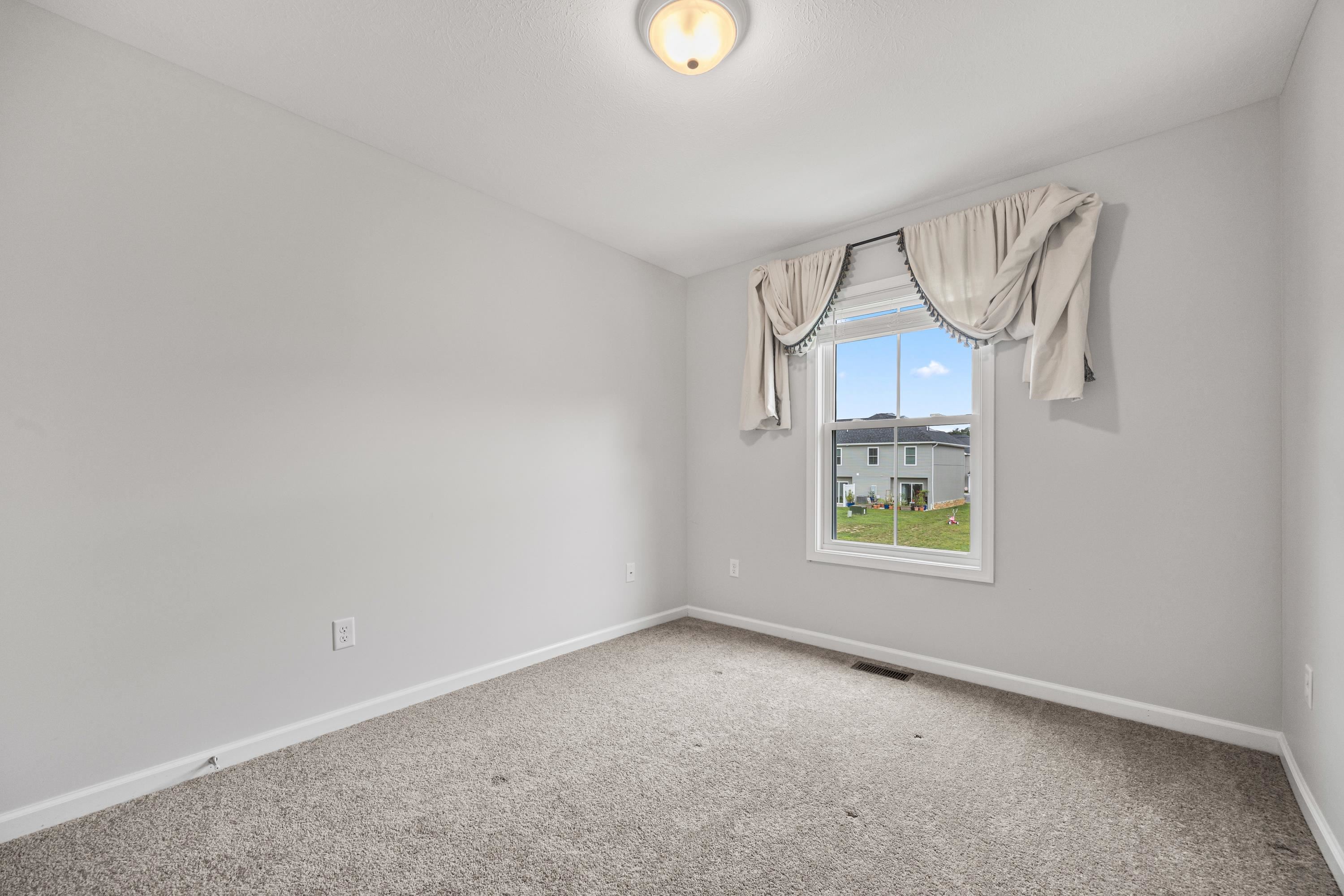 2949 LOCUST GROVE CT, ROCKINGHAM, Virginia 22801, 3 Bedrooms Bedrooms, ,2 BathroomsBathrooms,Residential,2949 LOCUST GROVE CT,668272 MLS # 668272