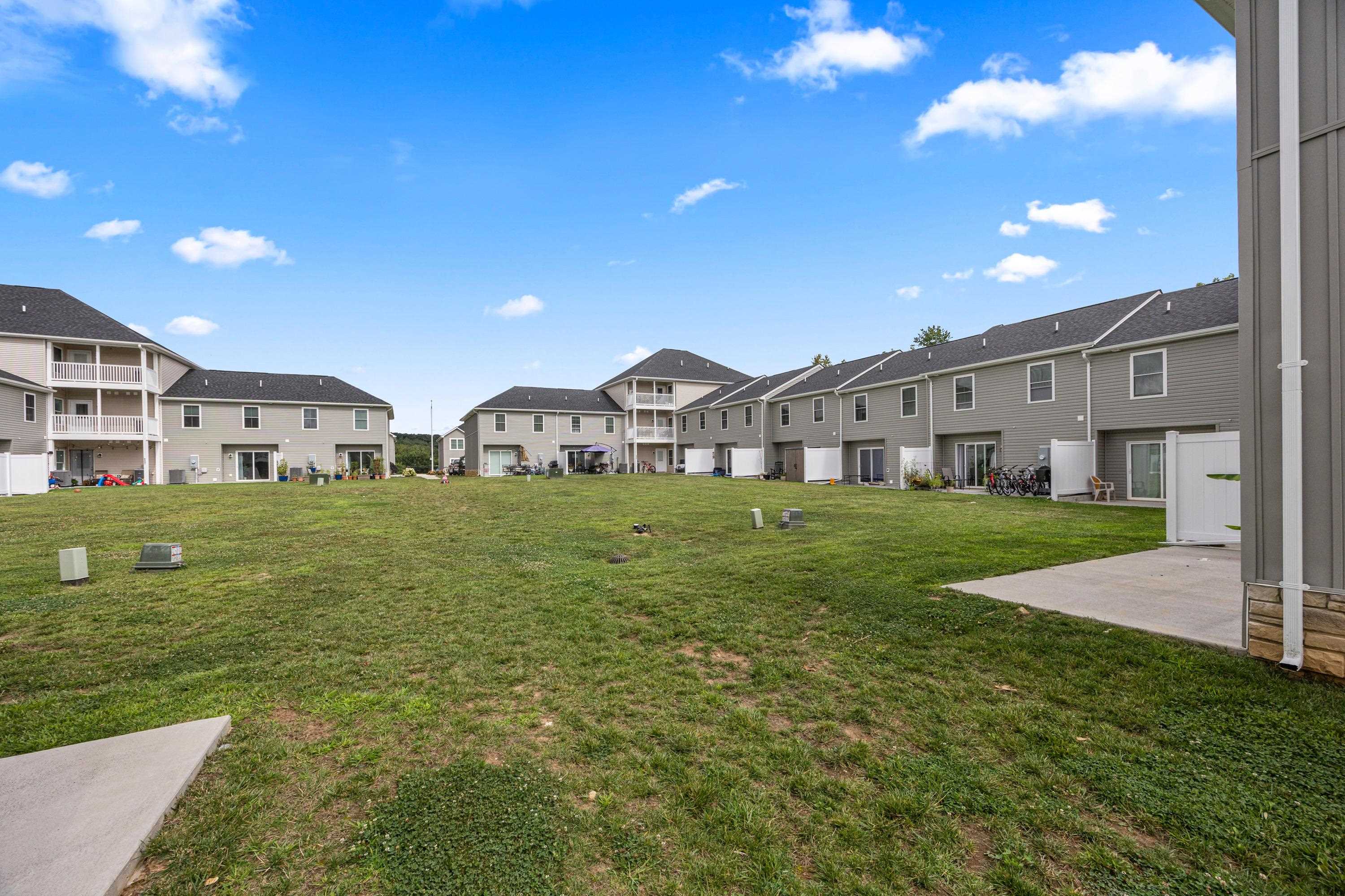 2949 LOCUST GROVE CT, ROCKINGHAM, Virginia 22801, 3 Bedrooms Bedrooms, ,2 BathroomsBathrooms,Residential,2949 LOCUST GROVE CT,668272 MLS # 668272