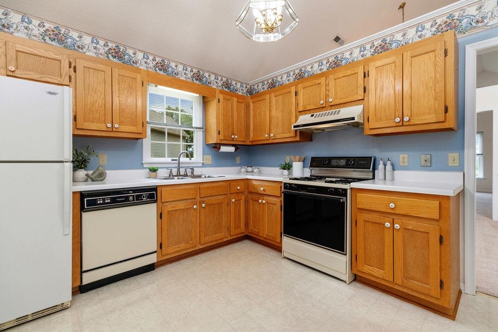 29 ASHLEIGH DR, WAYNESBORO, Virginia 22980, 2 Bedrooms Bedrooms, ,2 BathroomsBathrooms,Residential,29 ASHLEIGH DR,668278 MLS # 668278