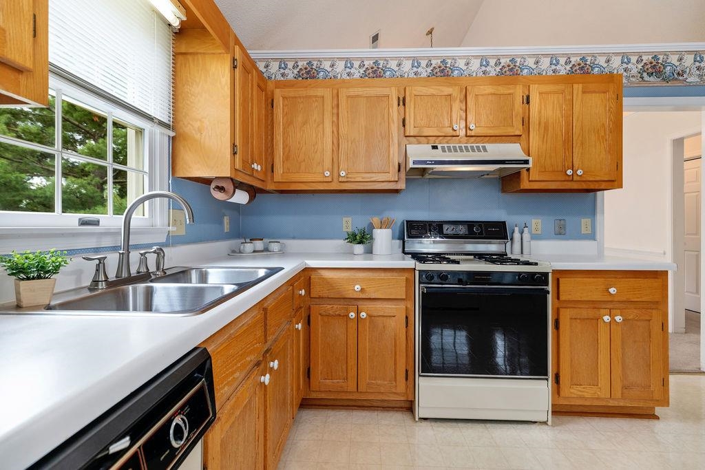 29 ASHLEIGH DR, WAYNESBORO, Virginia 22980, 2 Bedrooms Bedrooms, ,2 BathroomsBathrooms,Residential,29 ASHLEIGH DR,668278 MLS # 668278