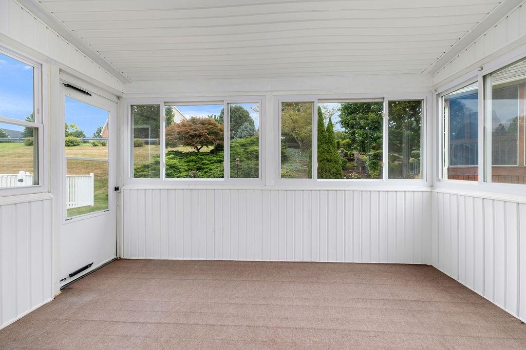 29 ASHLEIGH DR, WAYNESBORO, Virginia 22980, 2 Bedrooms Bedrooms, ,2 BathroomsBathrooms,Residential,29 ASHLEIGH DR,668278 MLS # 668278