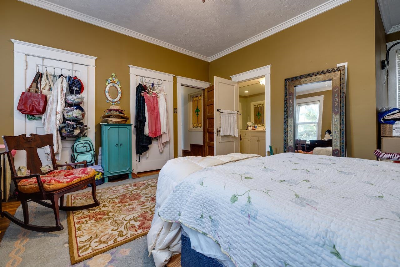 289 NEWMAN AVE, HARRISONBURG, Virginia 22801, 7 Bedrooms Bedrooms, ,5 BathroomsBathrooms,Residential,289 NEWMAN AVE,668282 MLS # 668282