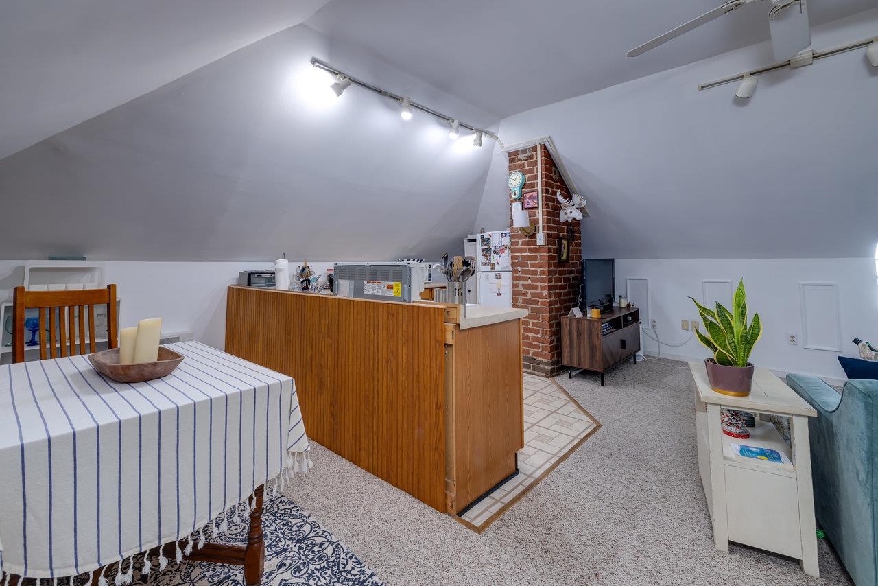 289 NEWMAN AVE, HARRISONBURG, Virginia 22801, 7 Bedrooms Bedrooms, ,5 BathroomsBathrooms,Residential,289 NEWMAN AVE,668282 MLS # 668282