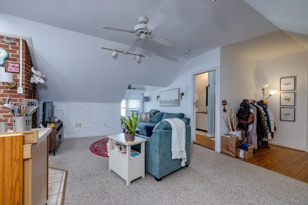 289 NEWMAN AVE, HARRISONBURG, Virginia 22801, 7 Bedrooms Bedrooms, ,5 BathroomsBathrooms,Residential,289 NEWMAN AVE,668282 MLS # 668282