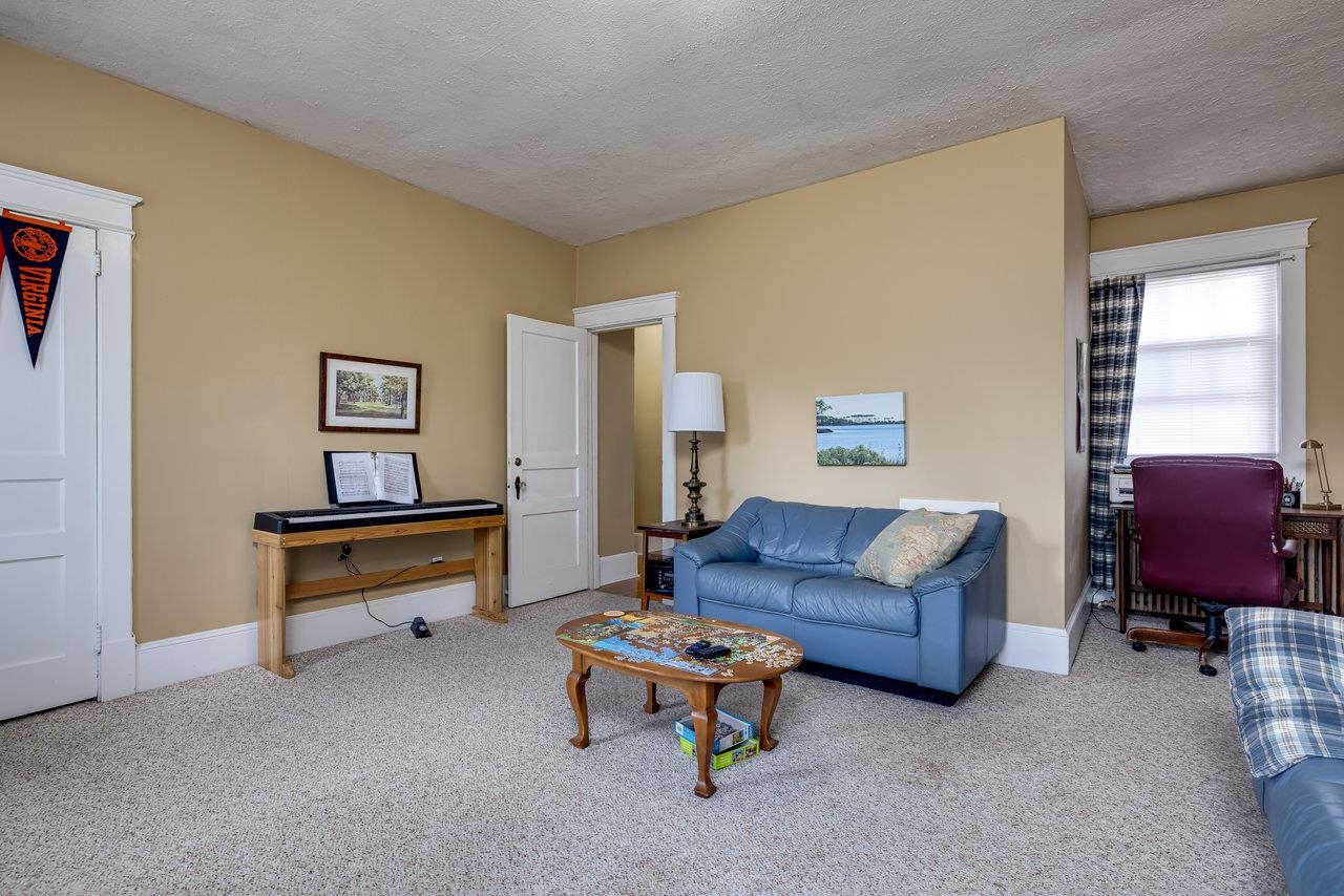 289 NEWMAN AVE, HARRISONBURG, Virginia 22801, 7 Bedrooms Bedrooms, ,5 BathroomsBathrooms,Residential,289 NEWMAN AVE,668282 MLS # 668282