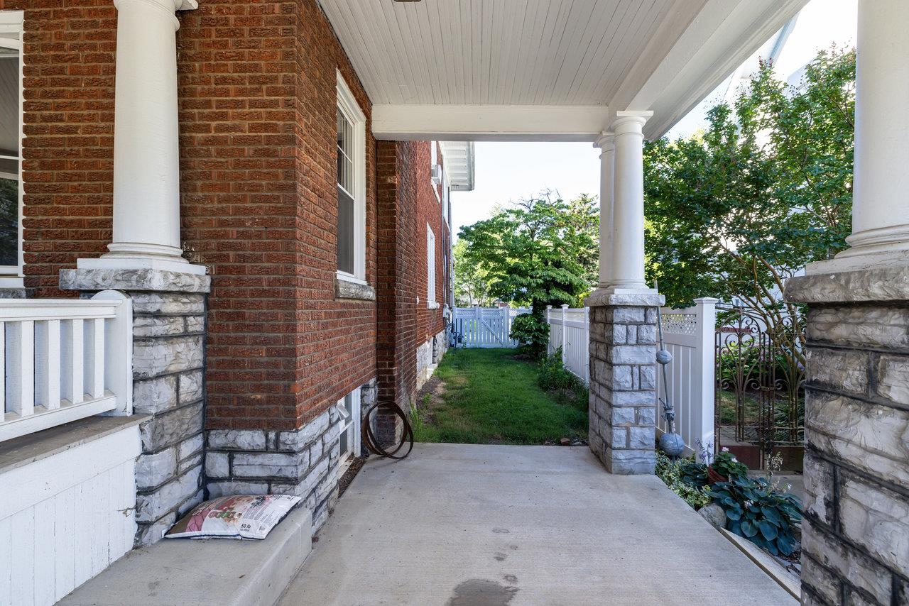289 NEWMAN AVE, HARRISONBURG, Virginia 22801, 7 Bedrooms Bedrooms, ,5 BathroomsBathrooms,Residential,289 NEWMAN AVE,668282 MLS # 668282