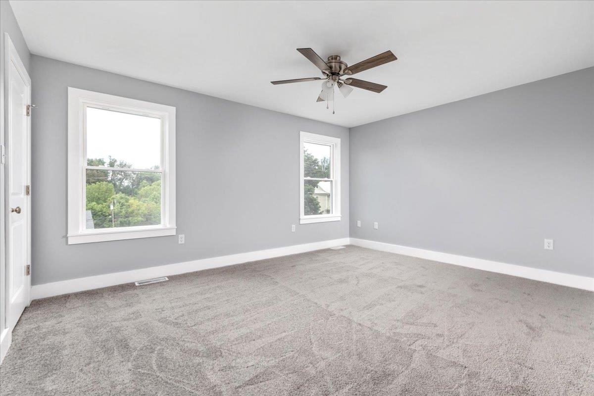 178 BANK ST, MOUNT JACKSON, Virginia 22842, 3 Bedrooms Bedrooms, ,2 BathroomsBathrooms,Residential,178 BANK ST,668283 MLS # 668283