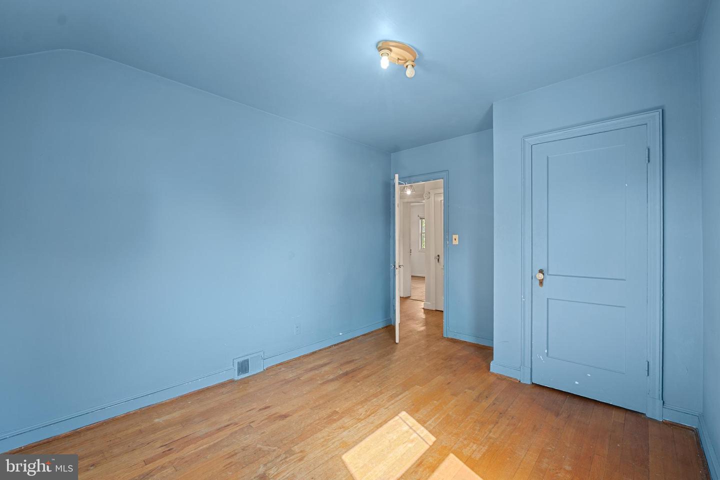 4052 MARTIN LUTHER KING JR AVE SW, WASHINGTON, District Of Columbia 20032, 3 Bedrooms Bedrooms, ,2 BathroomsBathrooms,Residential,For sale,4052 MARTIN LUTHER KING JR AVE SW,DCDC2213326 MLS # DCDC2213326