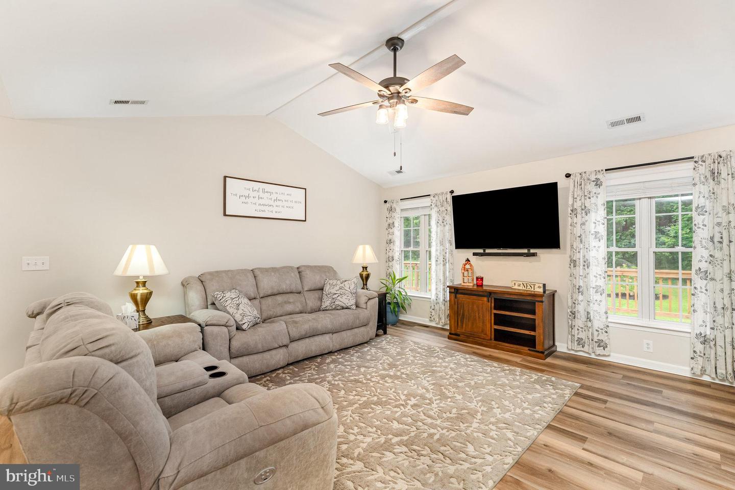 102 PARLIAMENT ST, LOCUST GROVE, Virginia 22508, 3 Bedrooms Bedrooms, ,2 BathroomsBathrooms,Residential,For sale,102 PARLIAMENT ST,VAOR2010472 MLS # VAOR2010472