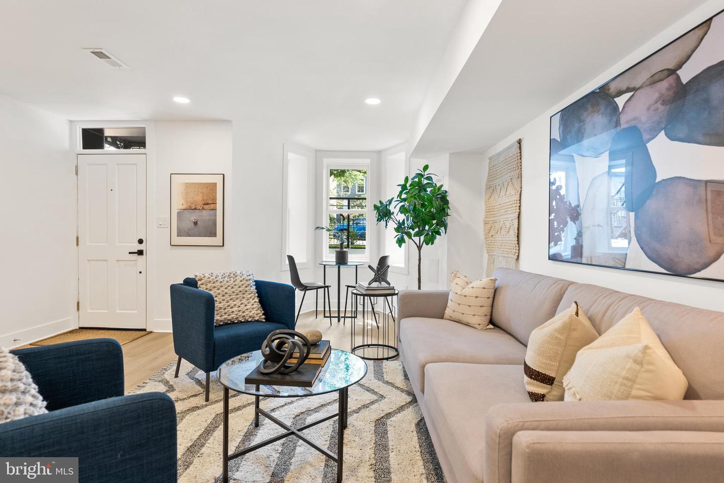 1932 11TH ST NW, WASHINGTON, District Of Columbia 20001, 4 Bedrooms Bedrooms, ,3 BathroomsBathrooms,Residential,For sale,1932 11TH ST NW,DCDC2215482 MLS # DCDC2215482