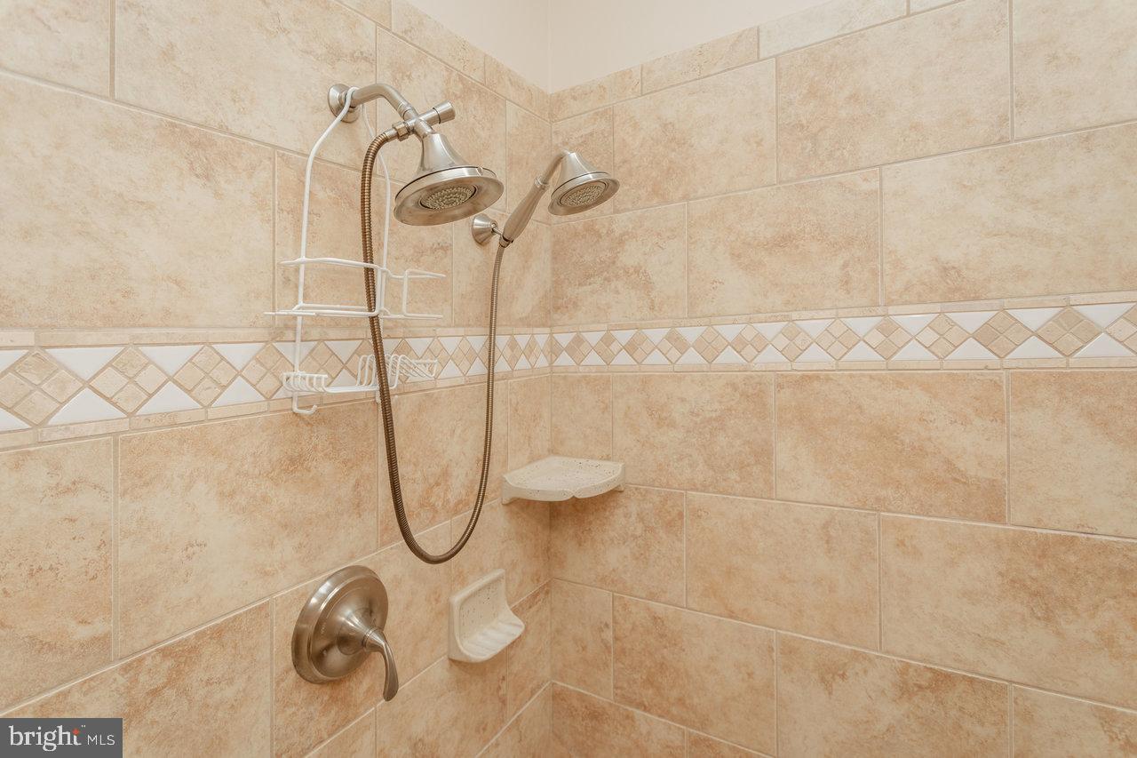 3063 CLUBHOUSE HILL RD, ROCKINGHAM, Virginia 22801, 3 Bedrooms Bedrooms, ,3 BathroomsBathrooms,Residential,For sale,3063 CLUBHOUSE HILL RD,VARO2002506 MLS # VARO2002506