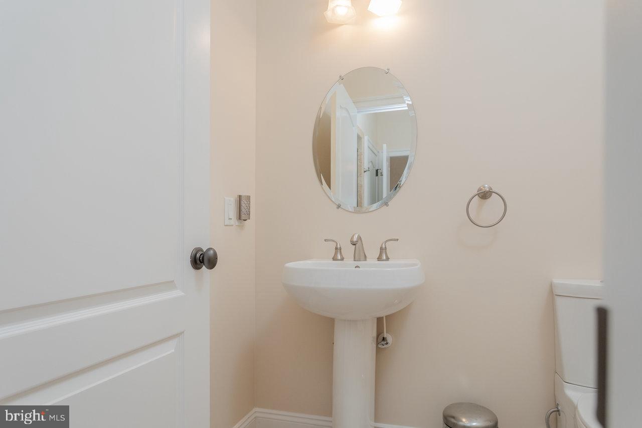 3063 CLUBHOUSE HILL RD, ROCKINGHAM, Virginia 22801, 3 Bedrooms Bedrooms, ,3 BathroomsBathrooms,Residential,For sale,3063 CLUBHOUSE HILL RD,VARO2002506 MLS # VARO2002506