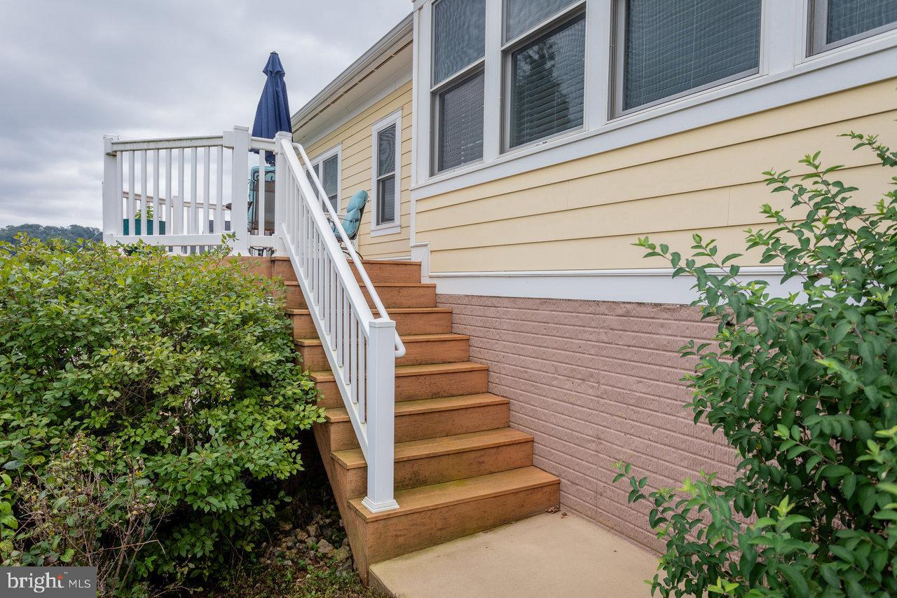 3063 CLUBHOUSE HILL RD, ROCKINGHAM, Virginia 22801, 3 Bedrooms Bedrooms, ,3 BathroomsBathrooms,Residential,For sale,3063 CLUBHOUSE HILL RD,VARO2002506 MLS # VARO2002506