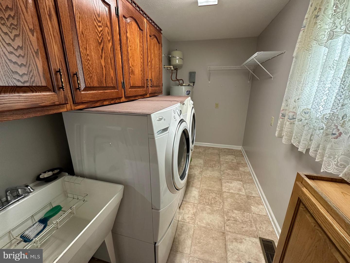 512 CREEKSIDE DR, LURAY, Virginia 22835, 3 Bedrooms Bedrooms, ,2 BathroomsBathrooms,Residential,For sale,512 CREEKSIDE DR,VAPA2005300 MLS # VAPA2005300