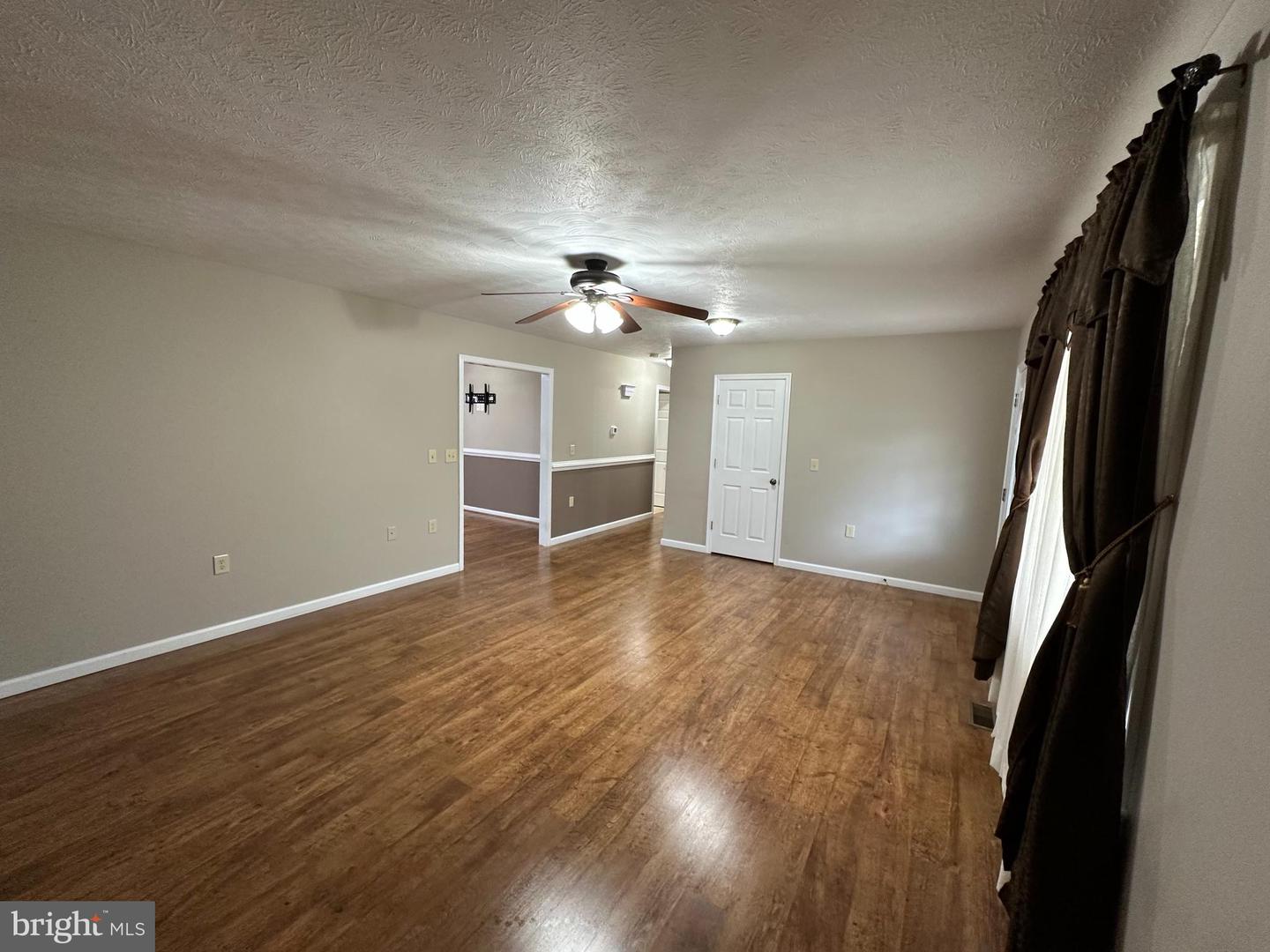 512 CREEKSIDE DR, LURAY, Virginia 22835, 3 Bedrooms Bedrooms, ,2 BathroomsBathrooms,Residential,For sale,512 CREEKSIDE DR,VAPA2005300 MLS # VAPA2005300