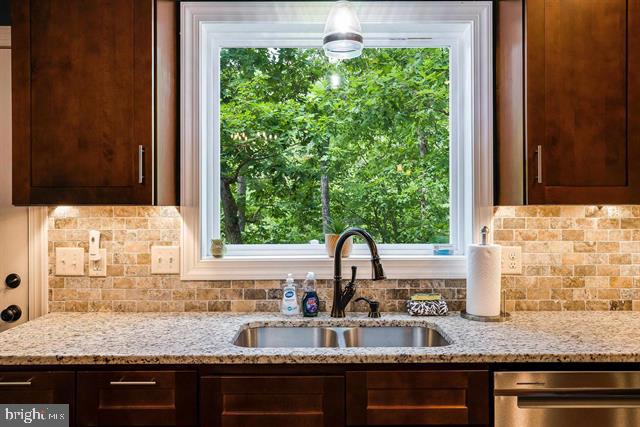4627 PALMER RD, MCGAHEYSVILLE, Virginia 22840, 4 Bedrooms Bedrooms, ,3 BathroomsBathrooms,Residential,For sale,4627 PALMER RD,VARO2002528 MLS # VARO2002528