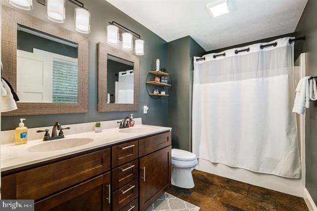 4627 PALMER RD, MCGAHEYSVILLE, Virginia 22840, 4 Bedrooms Bedrooms, ,3 BathroomsBathrooms,Residential,For sale,4627 PALMER RD,VARO2002528 MLS # VARO2002528