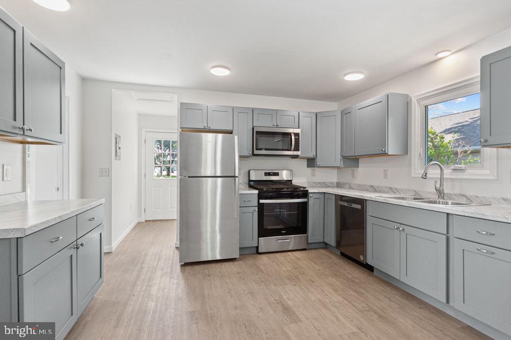 821 N BAYARD AVE, WAYNESBORO, Virginia 22980, 2 Bedrooms Bedrooms, ,1 BathroomBathrooms,Residential,For sale,821 N BAYARD AVE,VAWB2000188 MLS # VAWB2000188