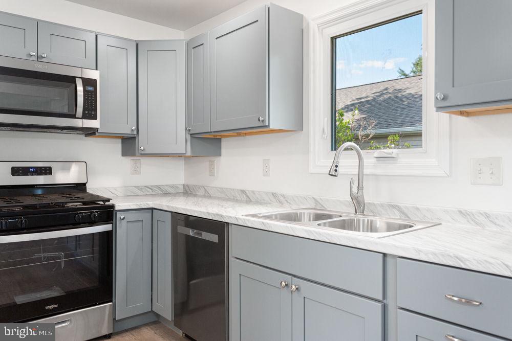 821 N BAYARD AVE, WAYNESBORO, Virginia 22980, 2 Bedrooms Bedrooms, ,1 BathroomBathrooms,Residential,For sale,821 N BAYARD AVE,VAWB2000188 MLS # VAWB2000188