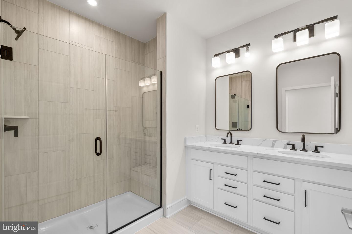 23640 BOLTON CRESCENT TER #13-204, ASHBURN, Virginia 20148, 2 Bedrooms Bedrooms, ,2 BathroomsBathrooms,Residential,For sale,23640 BOLTON CRESCENT TER #13-204,VALO2105454 MLS # VALO2105454