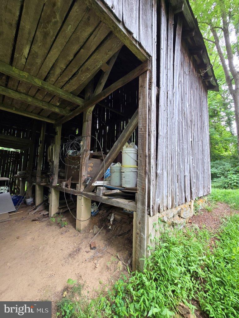 8947 SUGAR RUN RD, COPPER HILL, Virginia 24079, 1 Bedroom Bedrooms, ,1 BathroomBathrooms,Residential,For sale,8947 SUGAR RUN RD,VAFD2000012 MLS # VAFD2000012 8947 SUGAR RUN RD, COPPER HILL, Virginia 24079, 1 Bedroom Bedrooms, ,1 BathroomBathrooms,Residential,For sale,8947 SUGAR RUN RD,VAFD2000012 MLS # VAFD2000012