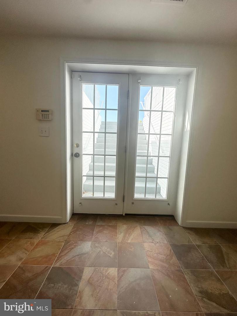 11922 BIG BEN BLVD, FREDERICKSBURG, Virginia 22407, 4 Bedrooms Bedrooms, ,4 BathroomsBathrooms,Residential,For sale,11922 BIG BEN BLVD,VASP2035820 MLS # VASP2035820