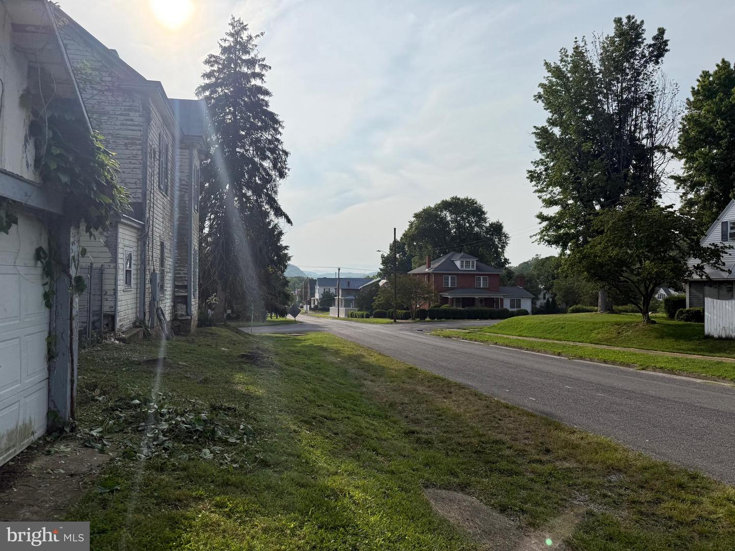 2374 MAPLE AVE, BUENA VISTA, Virginia 24416, 6 Bedrooms Bedrooms, ,3 BathroomsBathrooms,Residential,For sale,2374 MAPLE AVE,VARB2000134 MLS # VARB2000134 2374 MAPLE AVE, BUENA VISTA, Virginia 24416, 6 Bedrooms Bedrooms, ,3 BathroomsBathrooms,Residential,For sale,2374 MAPLE AVE,VARB2000134 MLS # VARB2000134