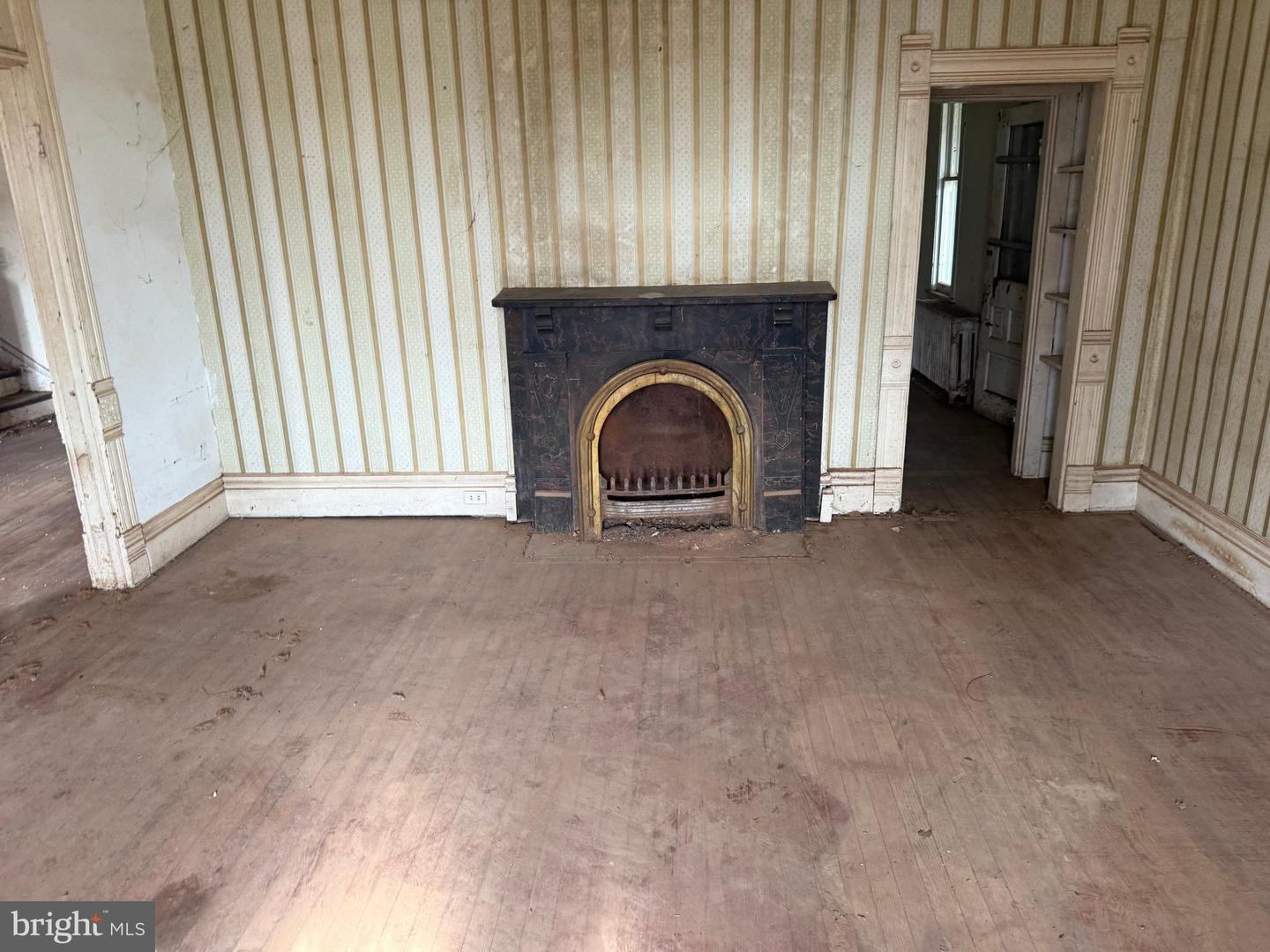 2374 MAPLE AVE, BUENA VISTA, Virginia 24416, 6 Bedrooms Bedrooms, ,3 BathroomsBathrooms,Residential,For sale,2374 MAPLE AVE,VARB2000134 MLS # VARB2000134 2374 MAPLE AVE, BUENA VISTA, Virginia 24416, 6 Bedrooms Bedrooms, ,3 BathroomsBathrooms,Residential,For sale,2374 MAPLE AVE,VARB2000134 MLS # VARB2000134