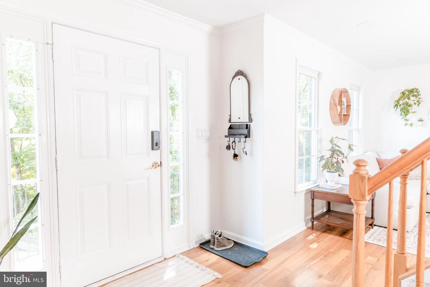 73 VILLAGE GROVE RD, FREDERICKSBURG, Virginia 22406, 6 Bedrooms Bedrooms, ,3 BathroomsBathrooms,Residential,For sale,73 VILLAGE GROVE RD,VAST2040270 MLS # VAST2040270