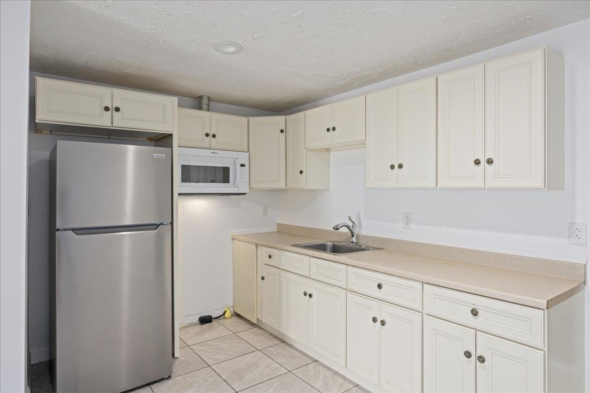 2403 AVALON WOODS DR, HARRISONBURG, Virginia 22801, 3 Bedrooms Bedrooms, ,3 BathroomsBathrooms,Residential,2403 AVALON WOODS DR,668295 MLS # 668295