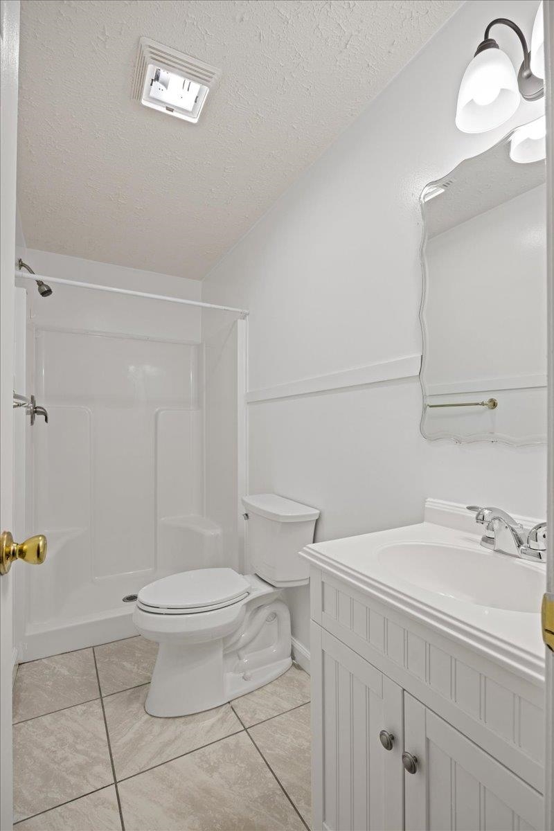 2403 AVALON WOODS DR, HARRISONBURG, Virginia 22801, 3 Bedrooms Bedrooms, ,3 BathroomsBathrooms,Residential,2403 AVALON WOODS DR,668295 MLS # 668295