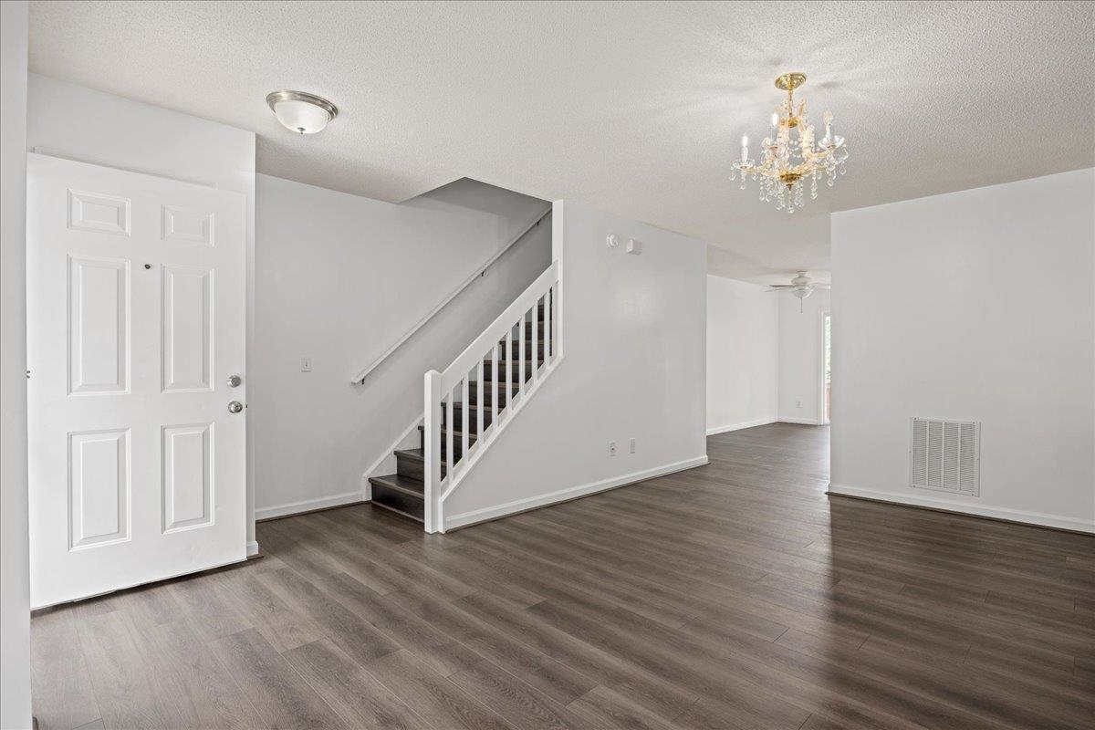 2403 AVALON WOODS DR, HARRISONBURG, Virginia 22801, 3 Bedrooms Bedrooms, ,3 BathroomsBathrooms,Residential,2403 AVALON WOODS DR,668295 MLS # 668295