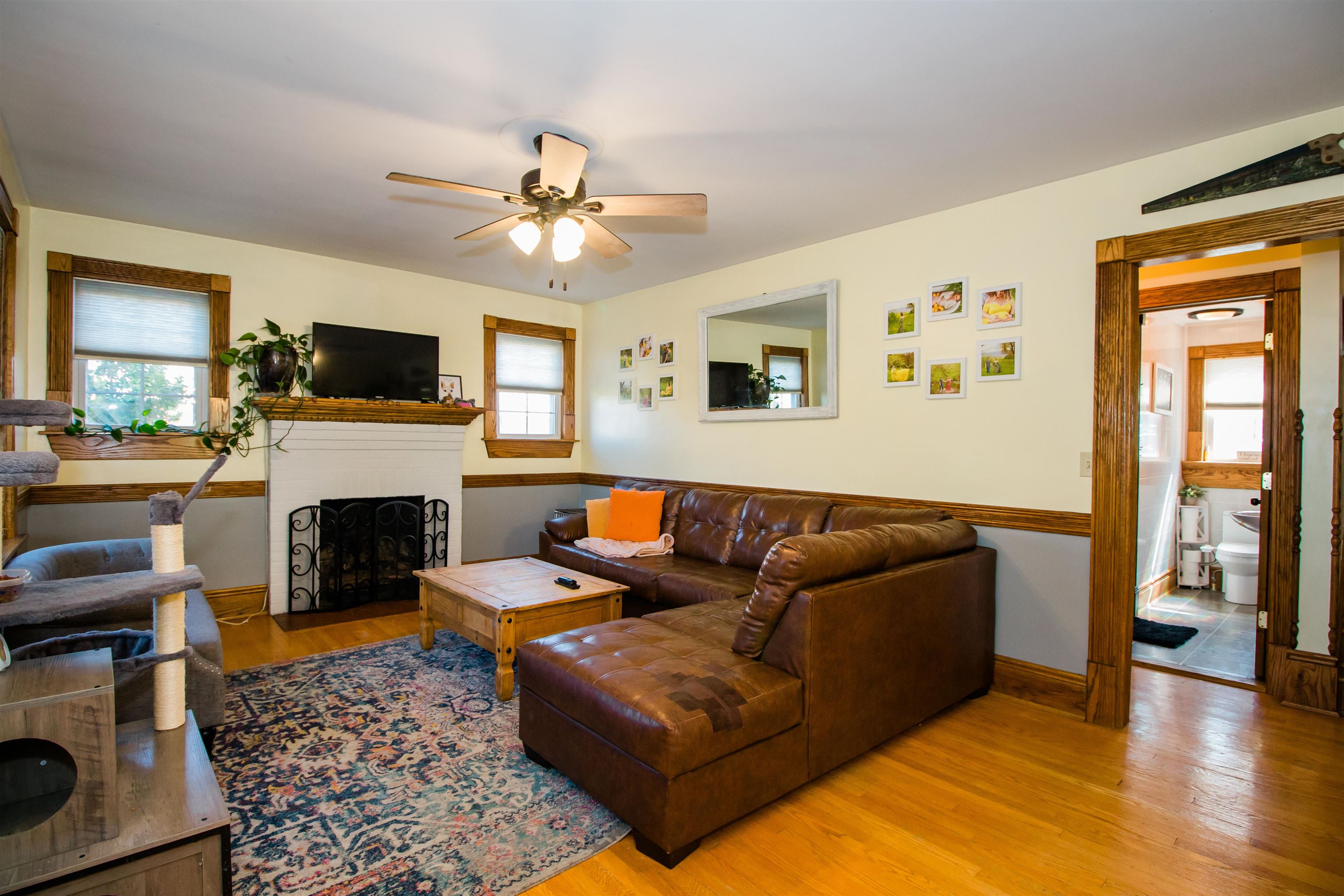 212 N STUART AVE, ELKTON, Virginia 22827, 3 Bedrooms Bedrooms, ,2 BathroomsBathrooms,Residential,212 N STUART AVE,668296 MLS # 668296
