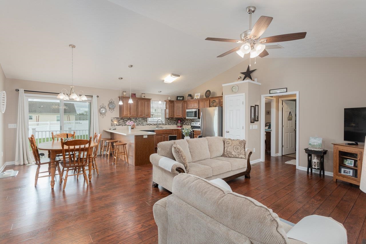 470 COYOTE RUN, BROADWAY, Virginia 22815, 3 Bedrooms Bedrooms, ,2 BathroomsBathrooms,Residential,470 COYOTE RUN,668299 MLS # 668299