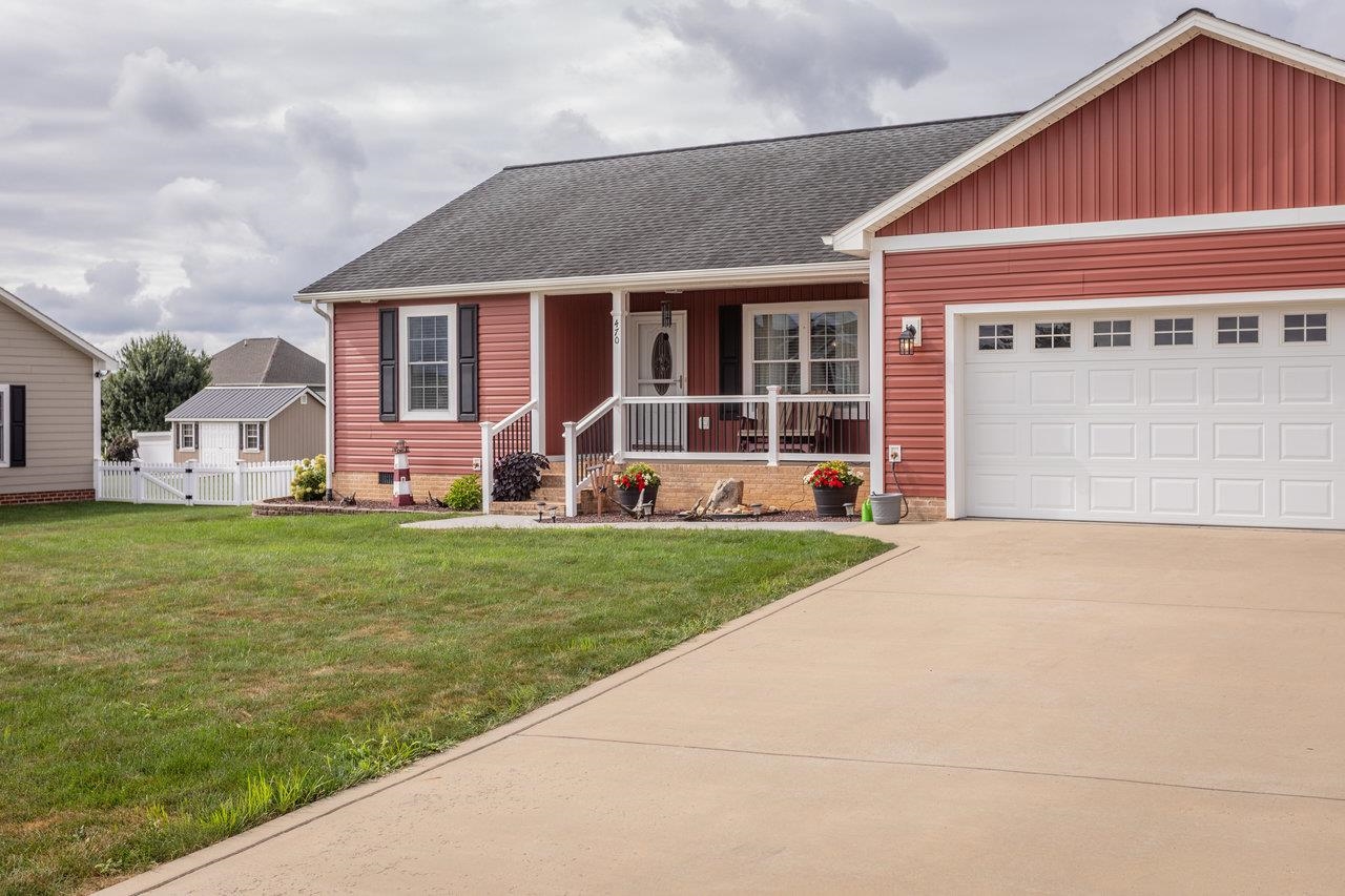 470 COYOTE RUN, BROADWAY, Virginia 22815, 3 Bedrooms Bedrooms, ,2 BathroomsBathrooms,Residential,470 COYOTE RUN,668299 MLS # 668299