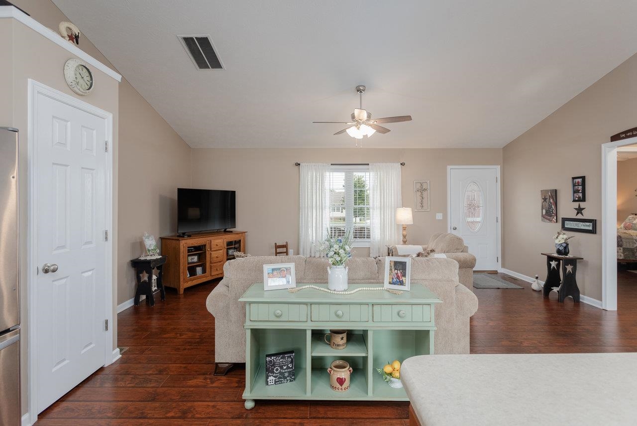 470 COYOTE RUN, BROADWAY, Virginia 22815, 3 Bedrooms Bedrooms, ,2 BathroomsBathrooms,Residential,470 COYOTE RUN,668299 MLS # 668299